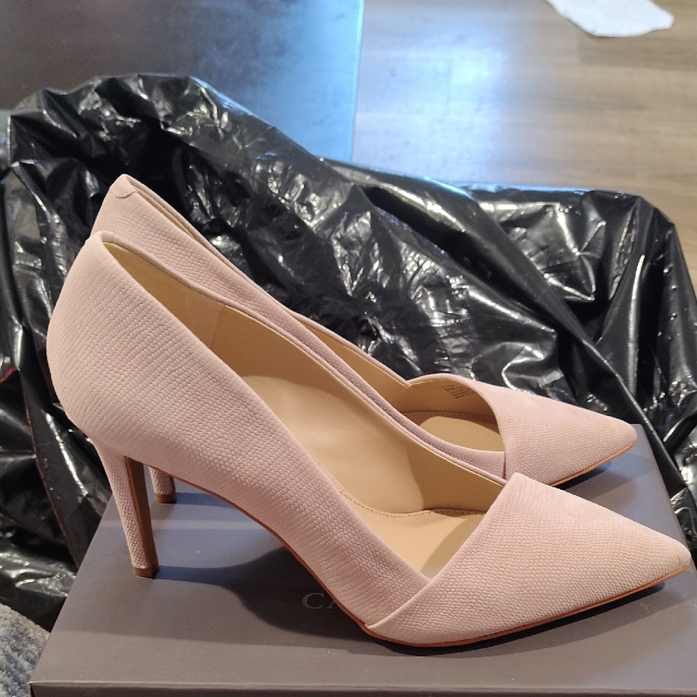 Vince Camuto Cream Pointed Toe Heels